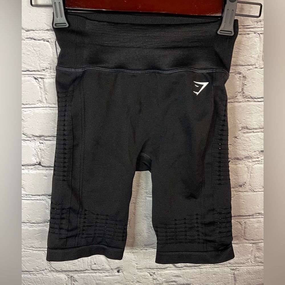 GYMSHARK‎ GLOW Seamless Black Shorts Cutout Perforated  XS Stretch Workout NWOT